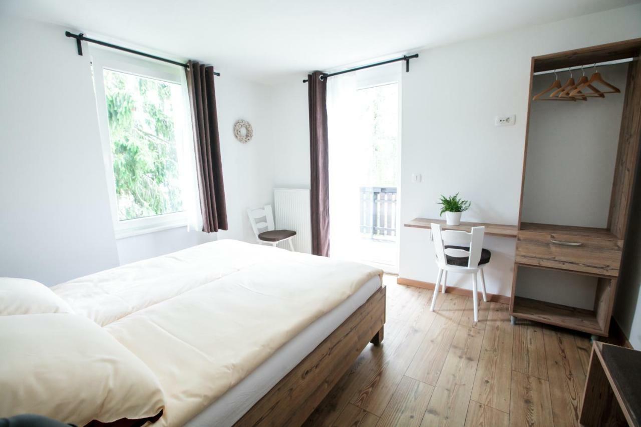 Hisa Poljana Rooms Prevalje Екстериор снимка