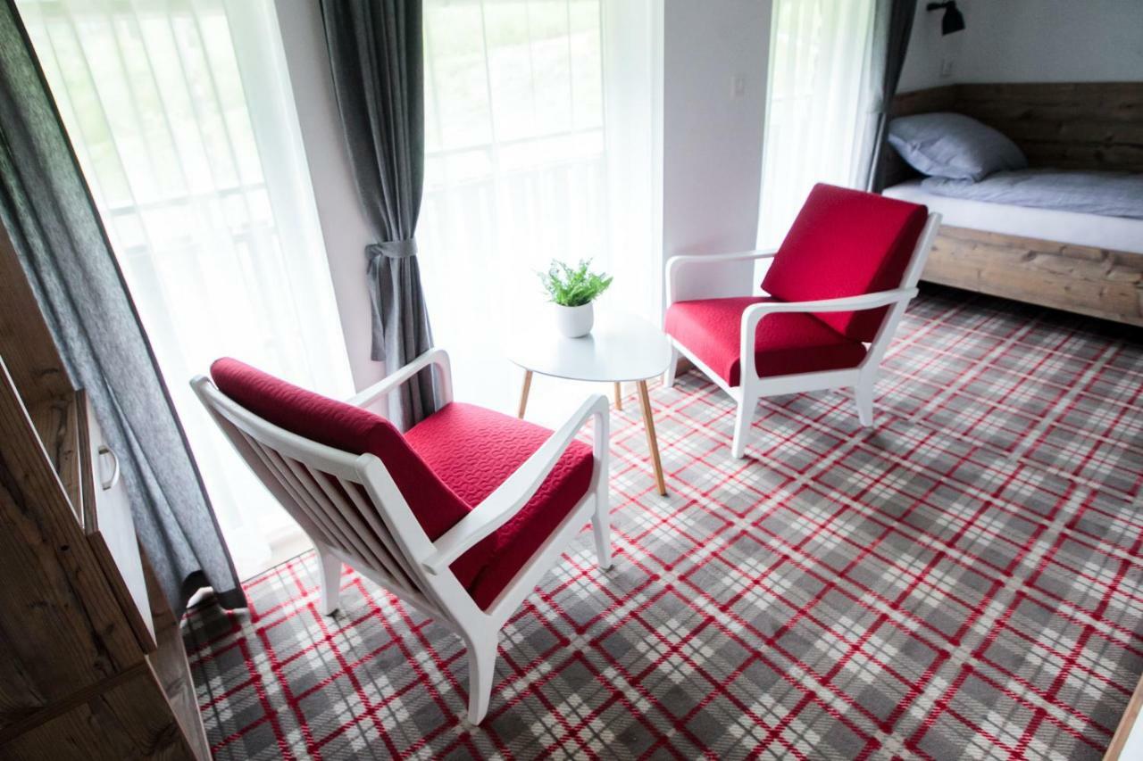 Hisa Poljana Rooms Prevalje Екстериор снимка